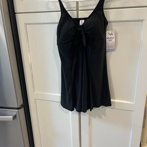 Elegant Black One Piece Swimwear